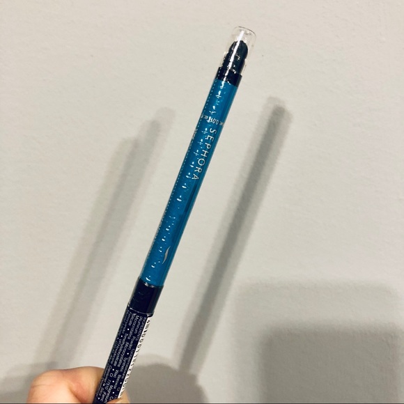 Eyeliner - Picture 1 of 2